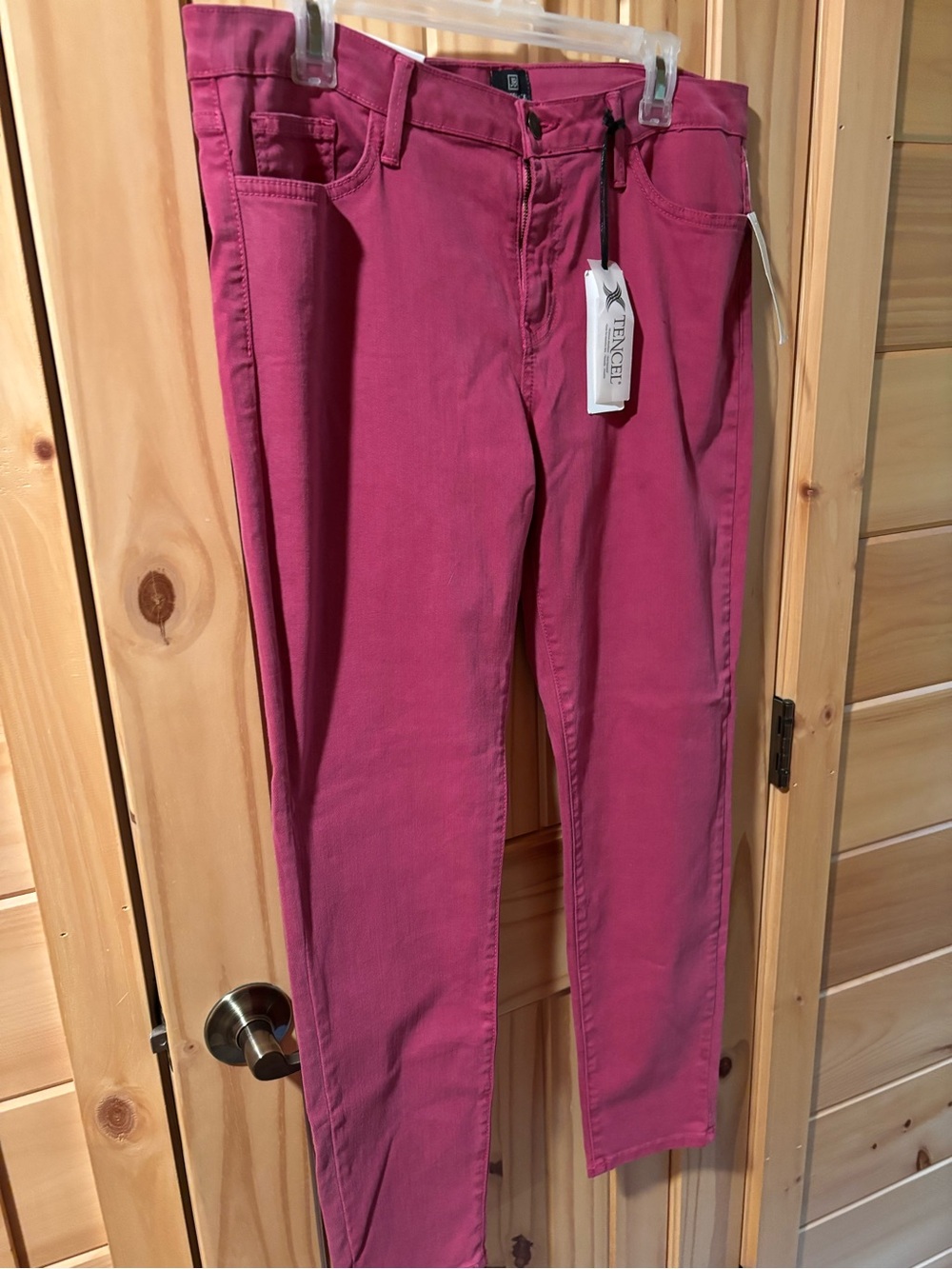 Just Black Pink Slim Ankle Jeans